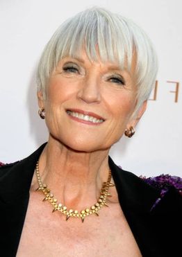 Short layered hairstyle for older women over 60