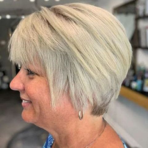 Short bob haircut for older women with round face in 2021-2022