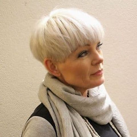 Thin hair short haircut for women over 60 in 2021-2022
