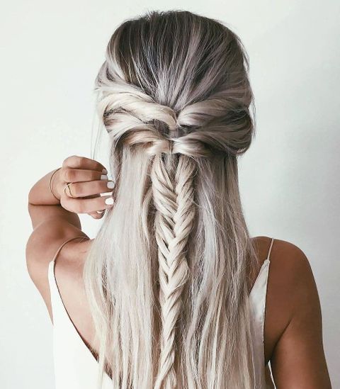 Fishtail ponytail style