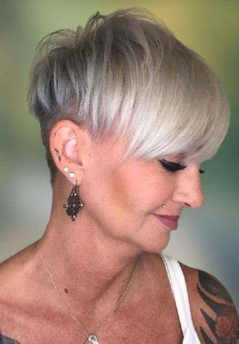 Blonde balayage undercut hairstyşles for women over 60