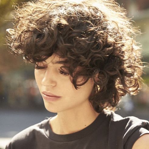Curly short hair ideas for women